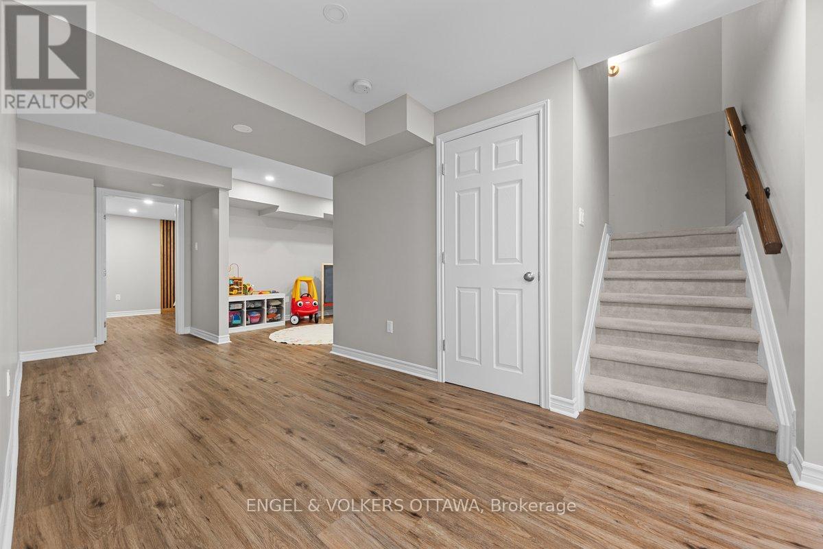 1869 Montmere Avenue E, Ottawa, Ontario  K4A 0L7 - Photo 31 - X13692818