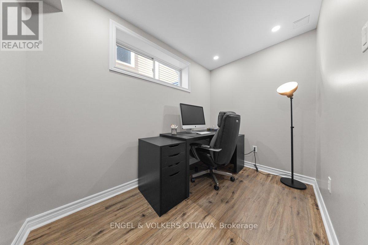 1869 Montmere Avenue E, Ottawa, Ontario  K4A 0L7 - Photo 38 - X13692818