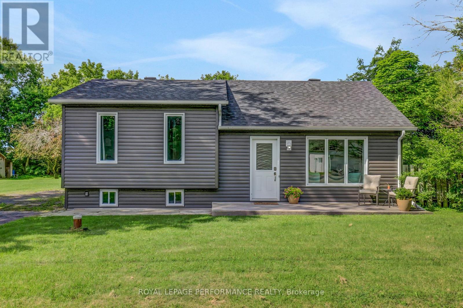 11 Alyssa Crescent, North Dundas, Ontario  K0A 2R0 - Photo 1 - X13692938