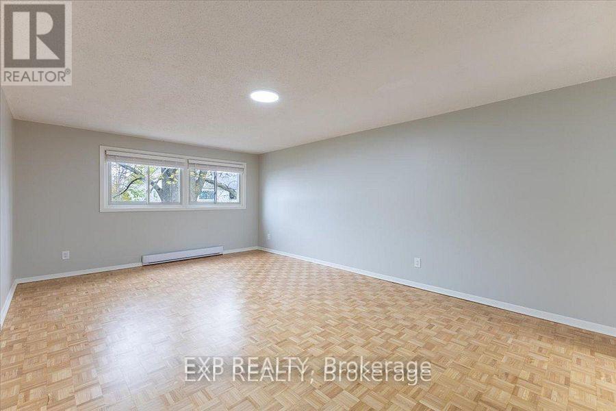 15 Jansen Road, Ottawa, Ontario  K2H 5W6 - Photo 24 - X13692986