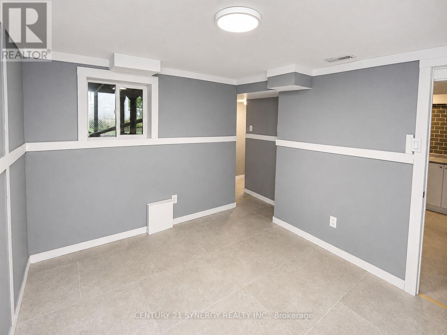 B - 404 Dieppe Street, Ottawa, Ontario  K1L 6V4 - Photo 4 - X13693000