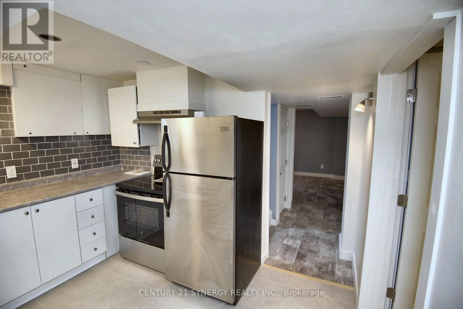 B - 404 Dieppe Street, Ottawa, Ontario  K1L 6V4 - Photo 8 - X13693000