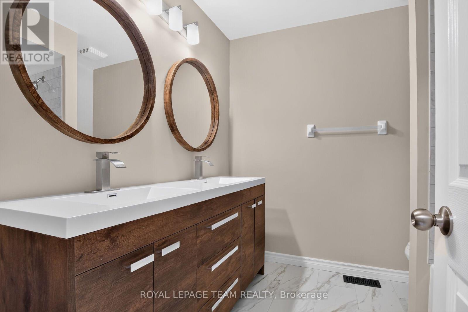 28 Cohen Avenue, Ottawa, Ontario  K2L 4E9 - Photo 26 - X13693010