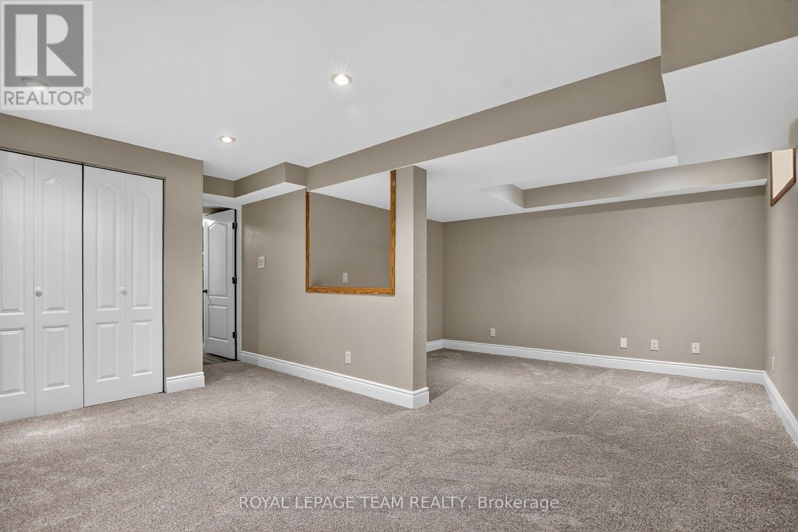 28 Cohen Avenue, Ottawa, Ontario  K2L 4E9 - Photo 36 - X13693010