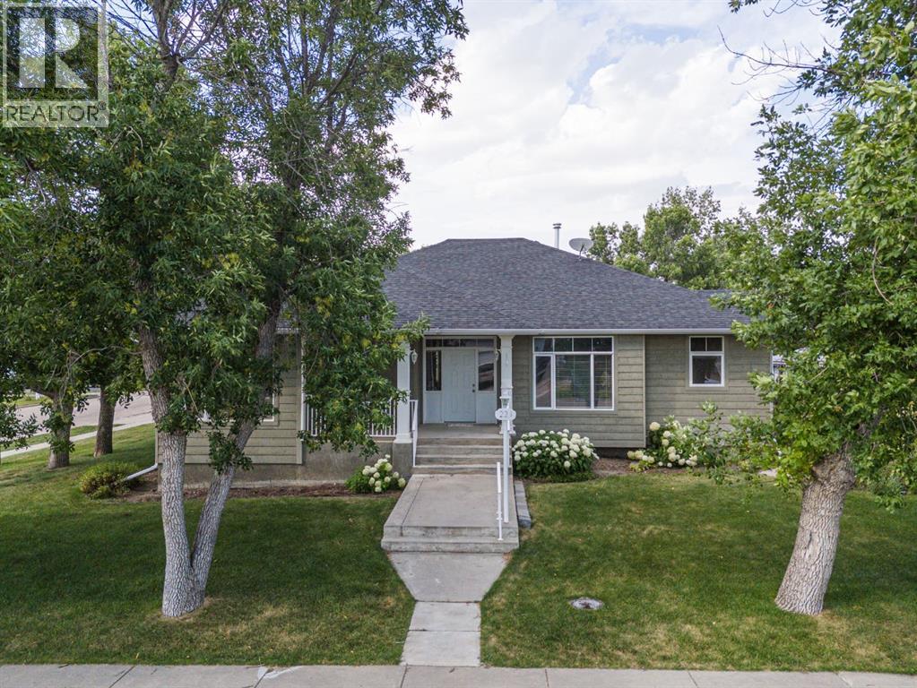 224 52 Avenue W, Claresholm, Alberta