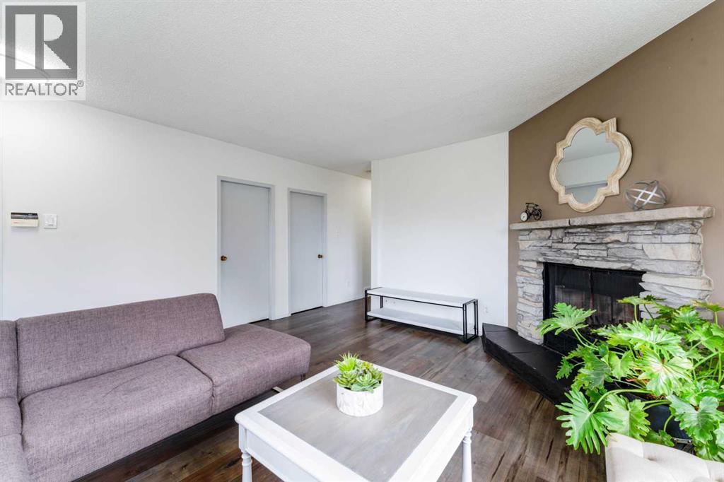 1502 40 Street SE, Calgary, Alberta  T2A 1K2 - Photo 2 - A2334579