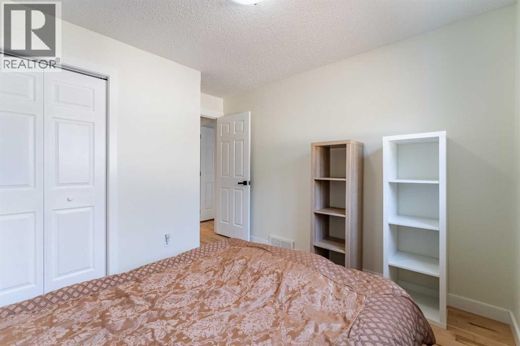 44 Templehill Drive NE, Calgary, Alberta  T1Y 4C3 - Photo 15 - A2334856