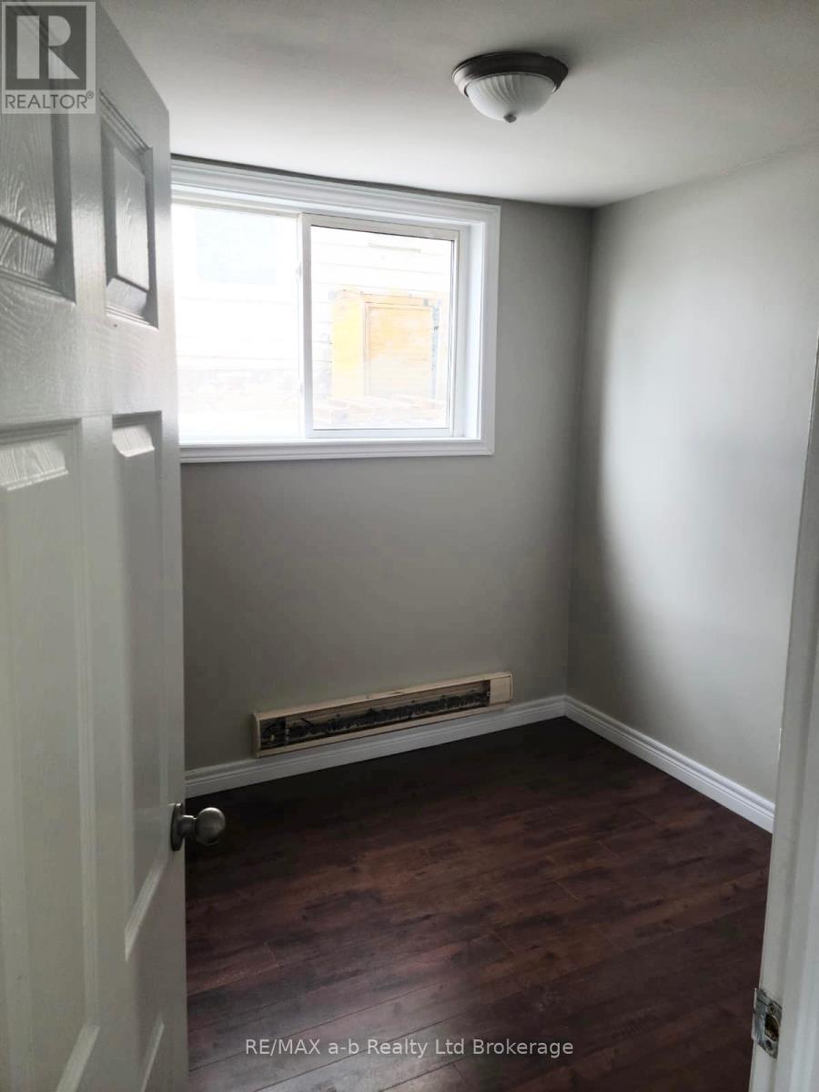 3 - 44 Stanley Street, London South, Ontario  N6C 1B1 - Photo 5 - X13692814