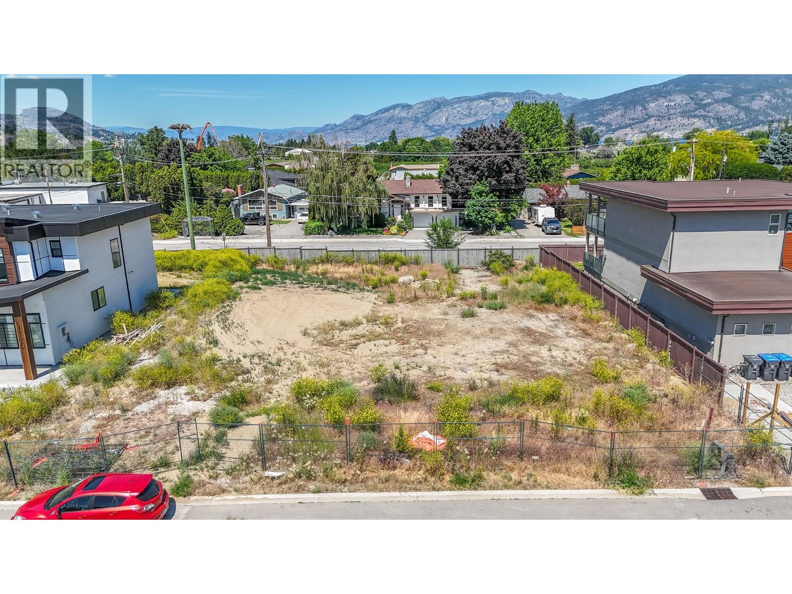 1712 Treffry Place, Summerland, British Columbia  V0H 1Z9 - Photo 6 - 10398235