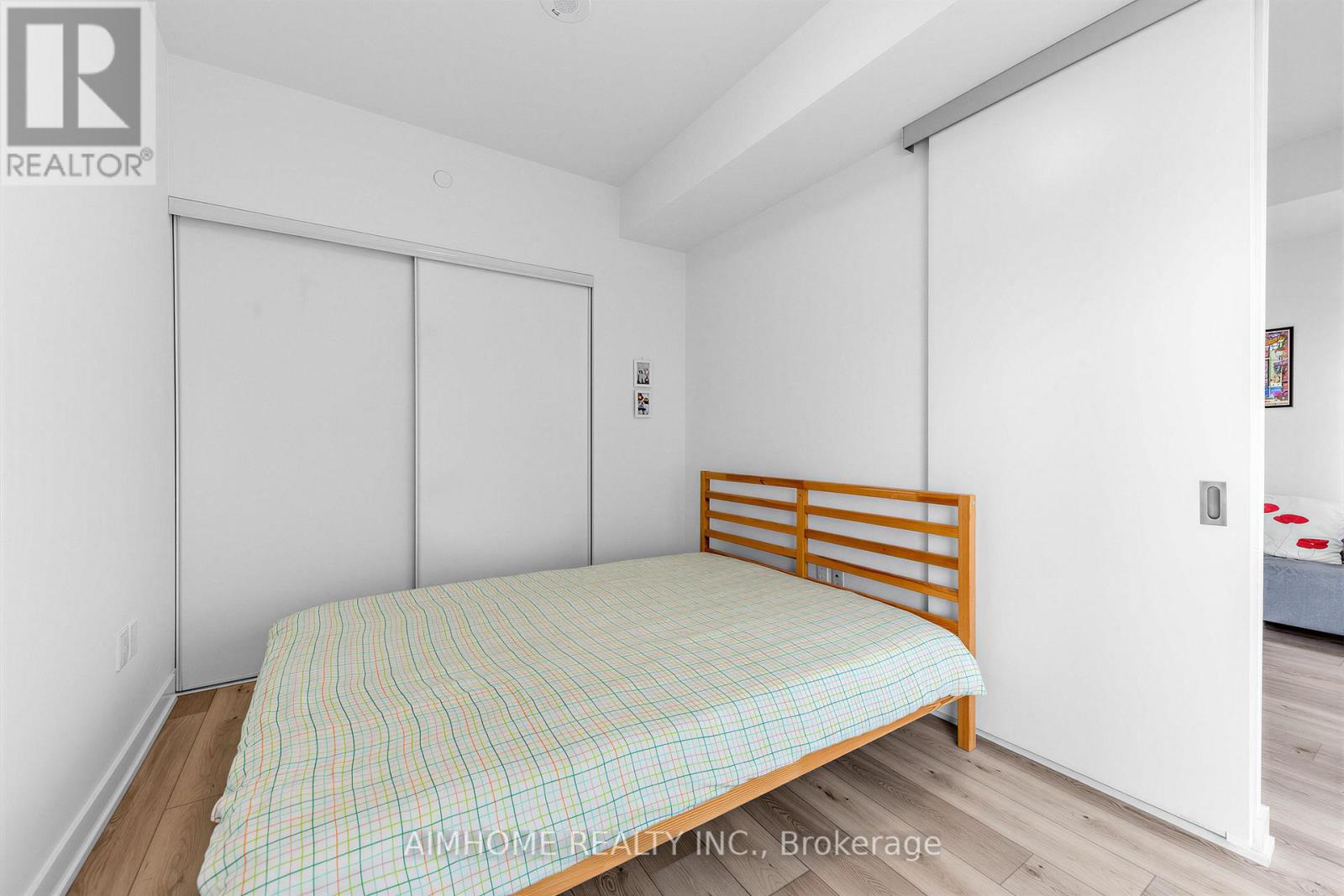 409 - 15 Queens Quay E, Toronto, Ontario M5E 0C5 - Photo 10 - C13692858