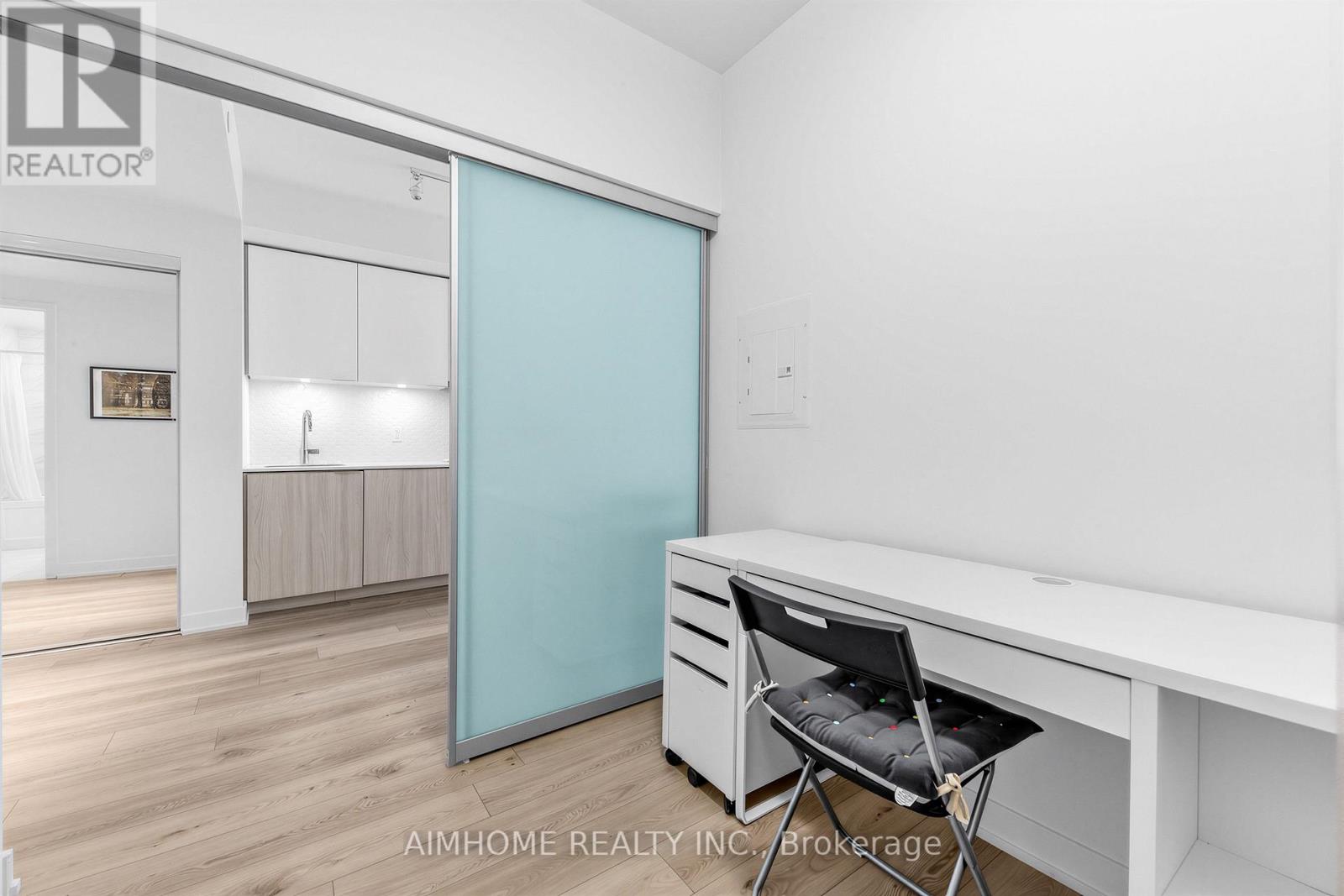 409 - 15 Queens Quay E, Toronto, Ontario M5E 0C5 - Photo 13 - C13692858