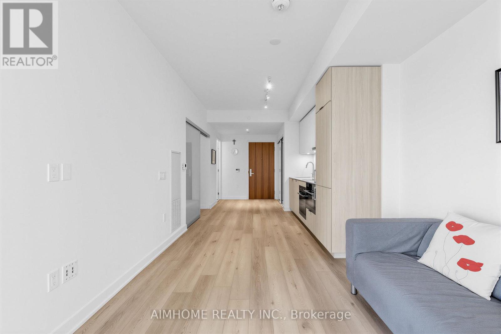 409 - 15 Queens Quay E, Toronto, Ontario M5E 0C5 - Photo 8 - C13692858