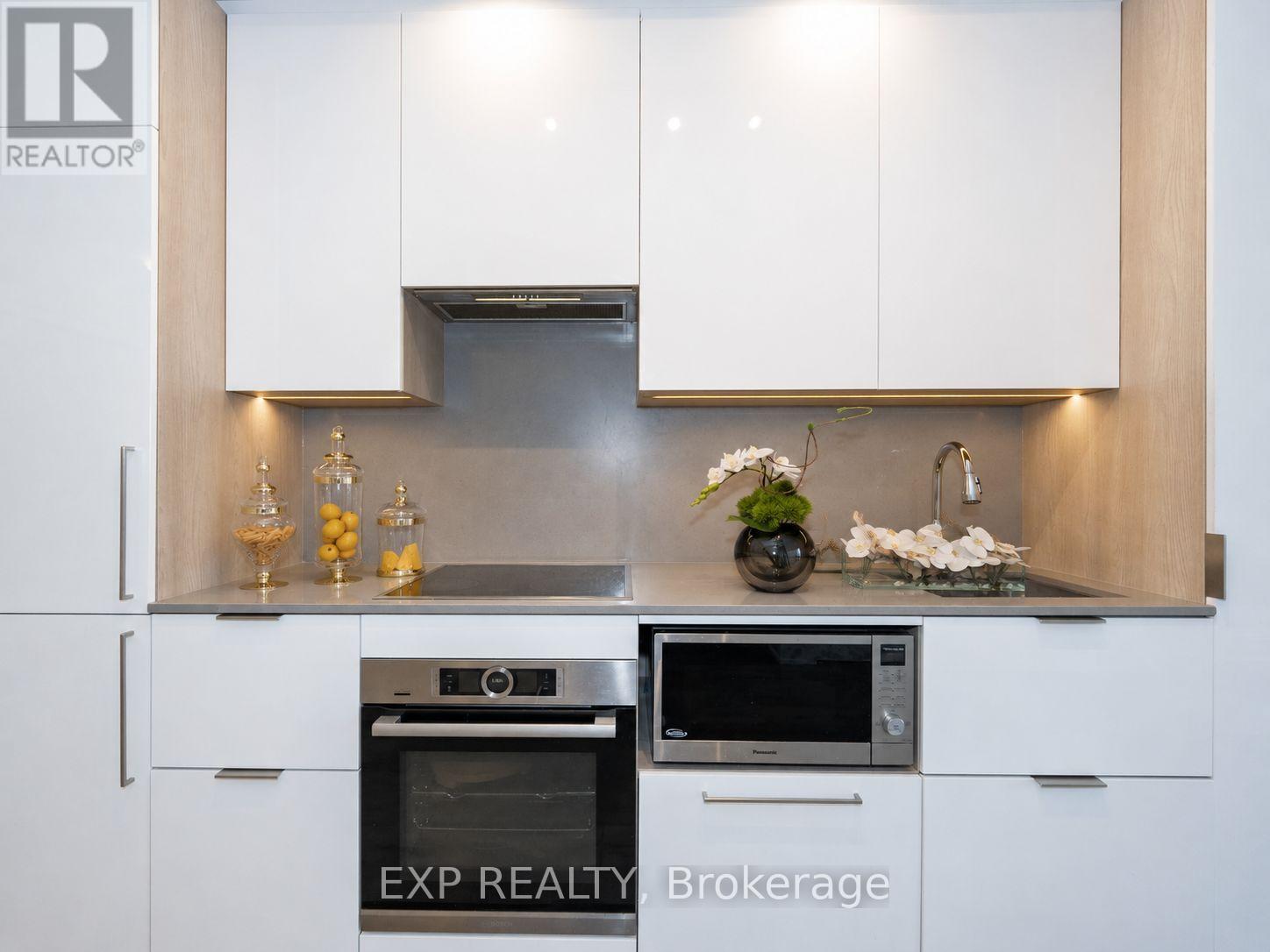 5205 - 28 Freeland Street, Toronto, Ontario  M5E 1L7 - Photo 10 - C13692874