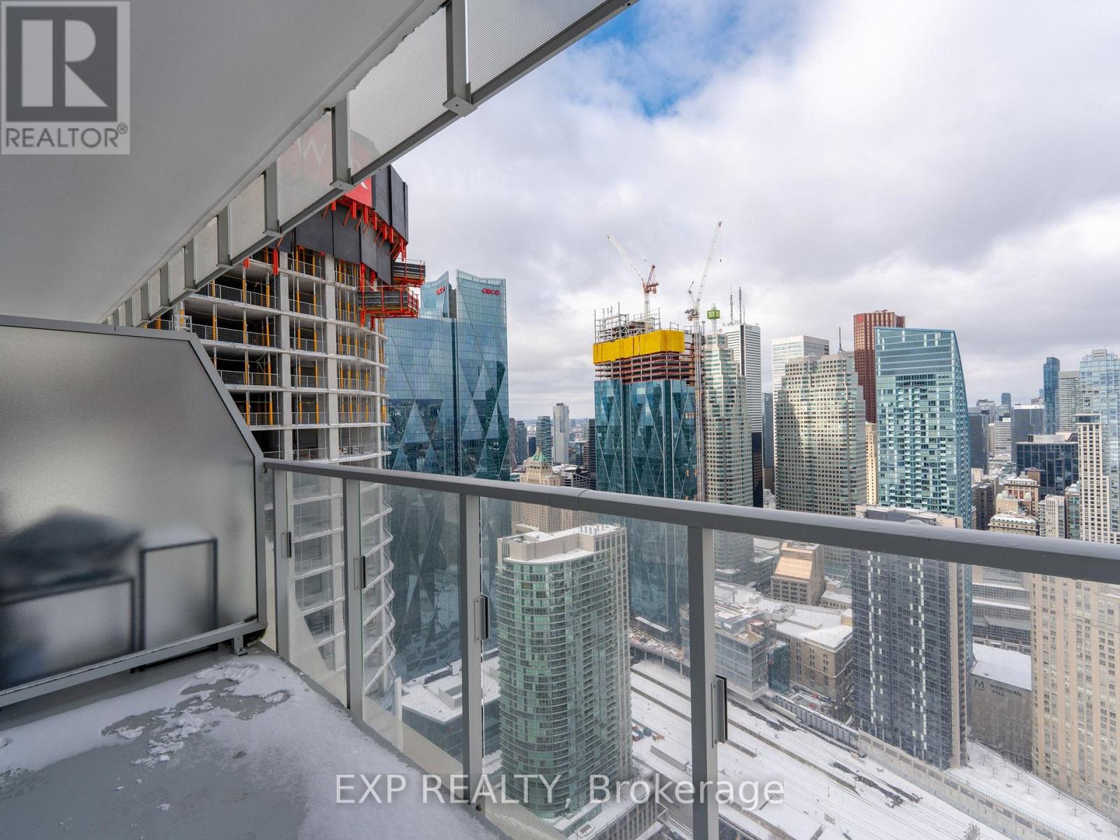 5205 - 28 Freeland Street, Toronto, Ontario  M5E 1L7 - Photo 35 - C13692874