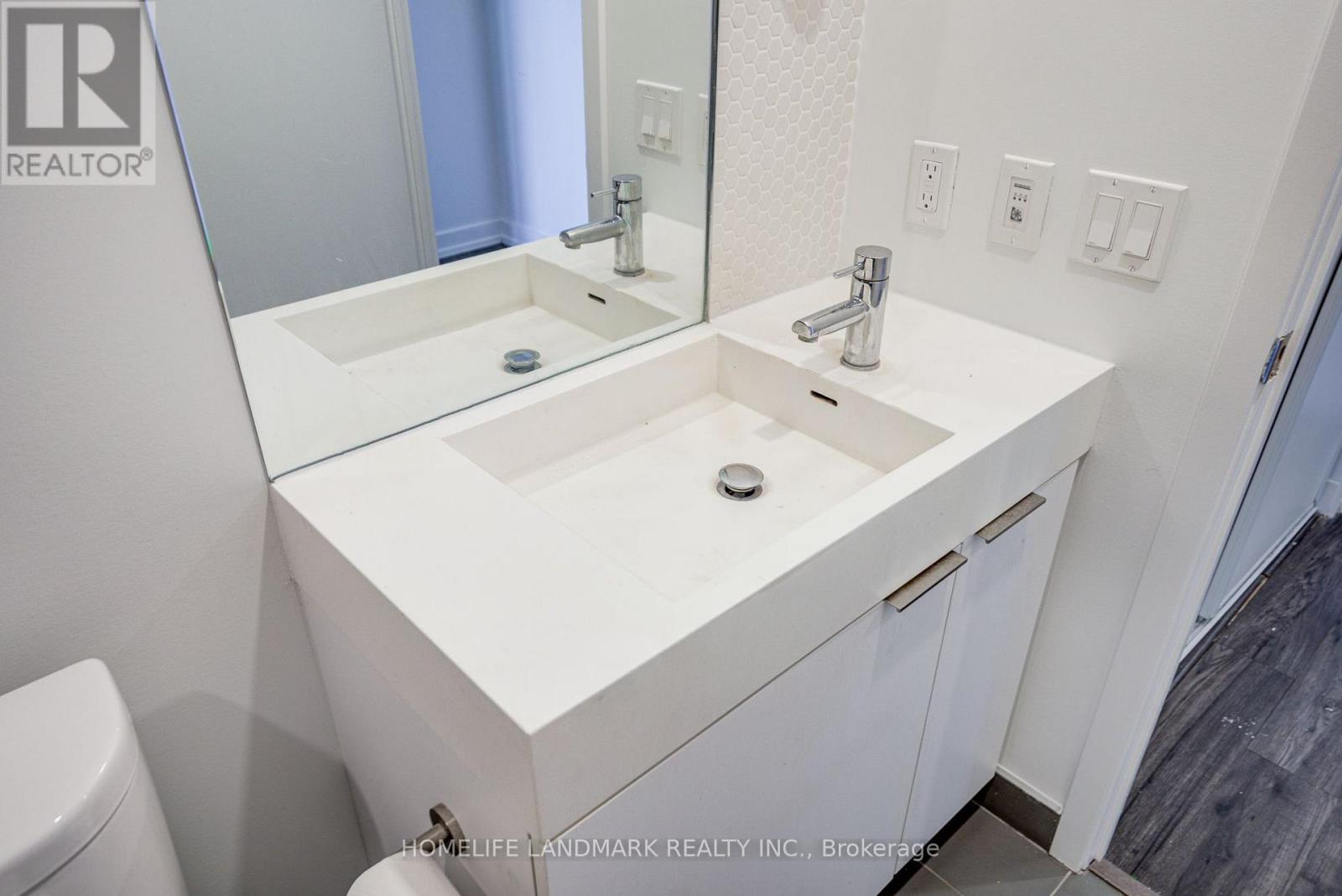 601 - 33 Helendale Avenue, Toronto, Ontario  M4R 0A4 - Photo 7 - C13692976