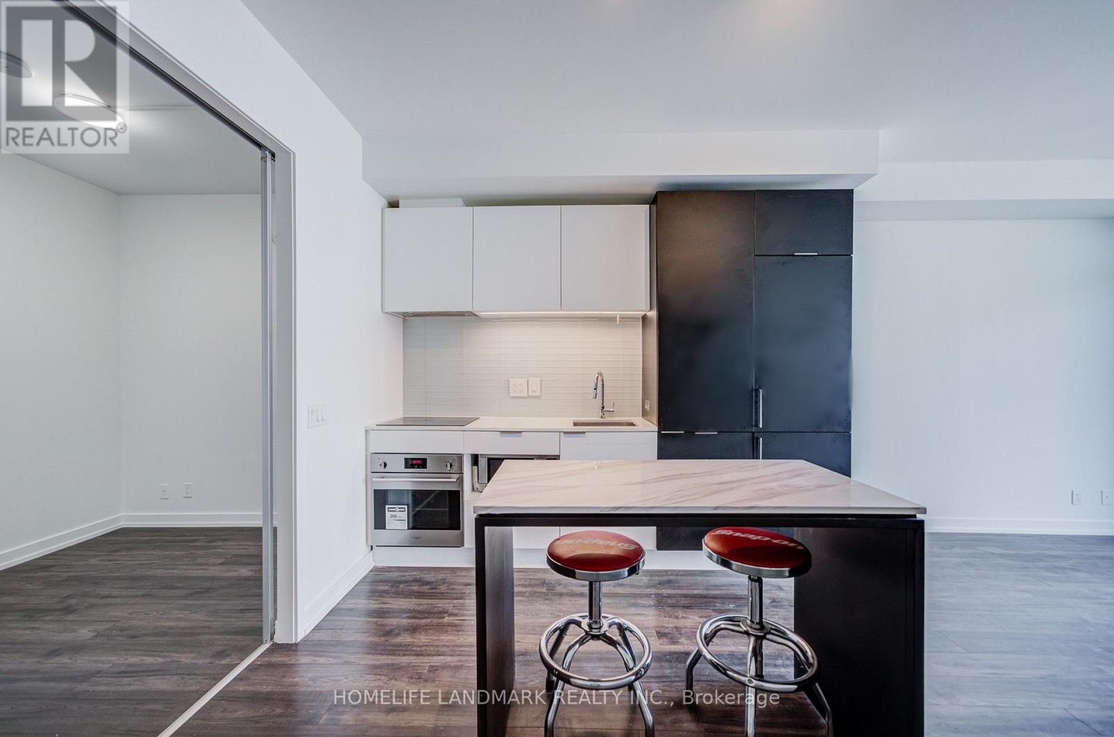 601 - 33 Helendale Avenue, Toronto, Ontario  M4R 0A4 - Photo 9 - C13692976