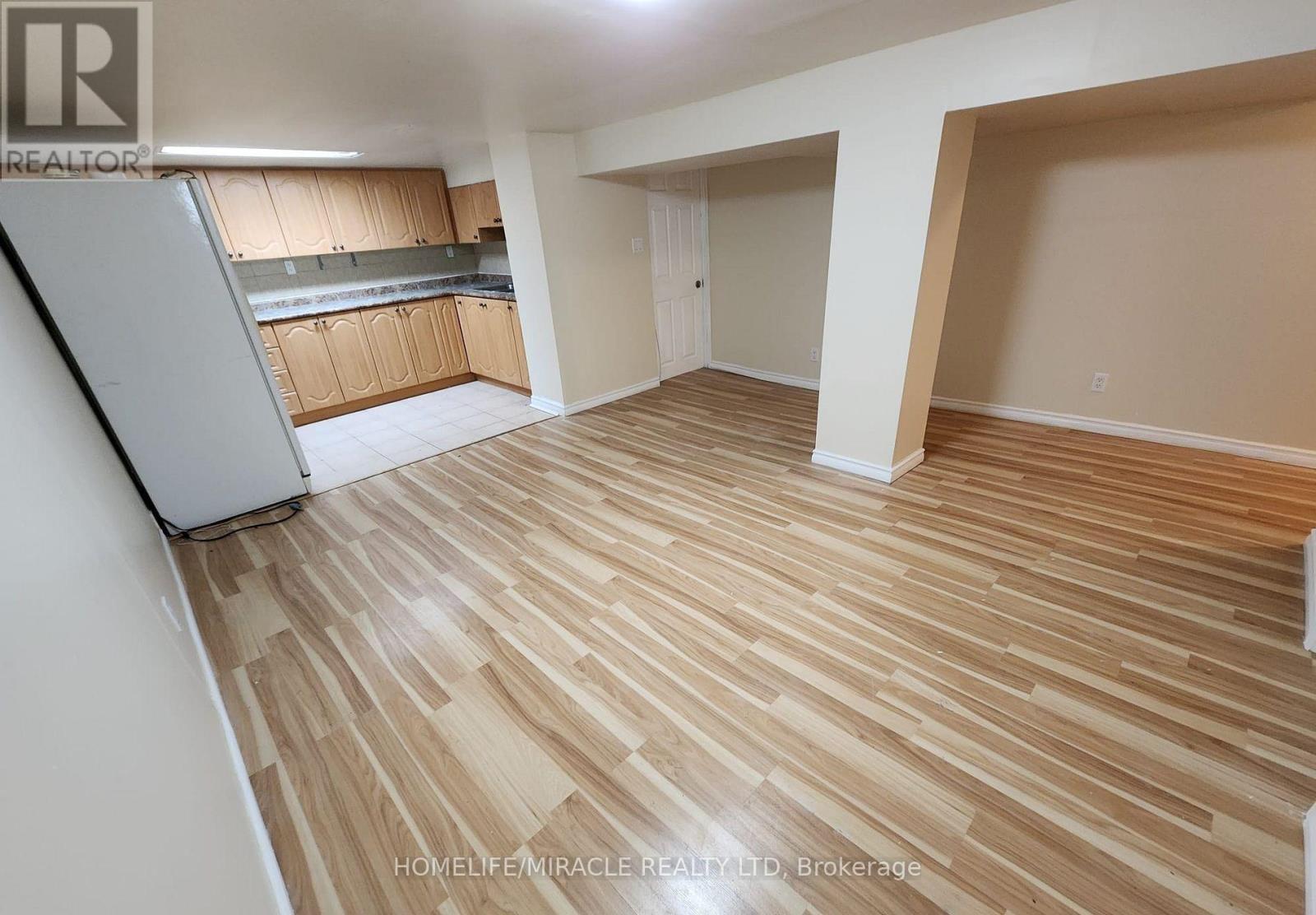 Lower - 45 Huntington Avenue, Toronto, Ontario  M1K 4K9 - Photo 3 - E13692828