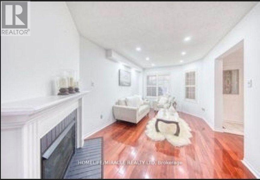 Main Floor - 6 Adams Park Gate, Toronto, Ontario  M1C 5A1 - Photo 2 - E13692878