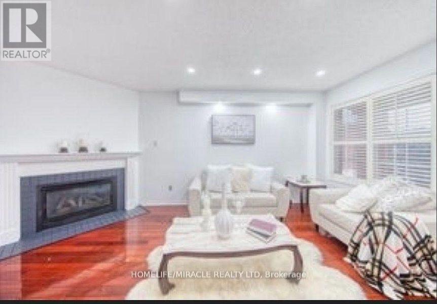 Main Floor - 6 Adams Park Gate, Toronto, Ontario  M1C 5A1 - Photo 3 - E13692878
