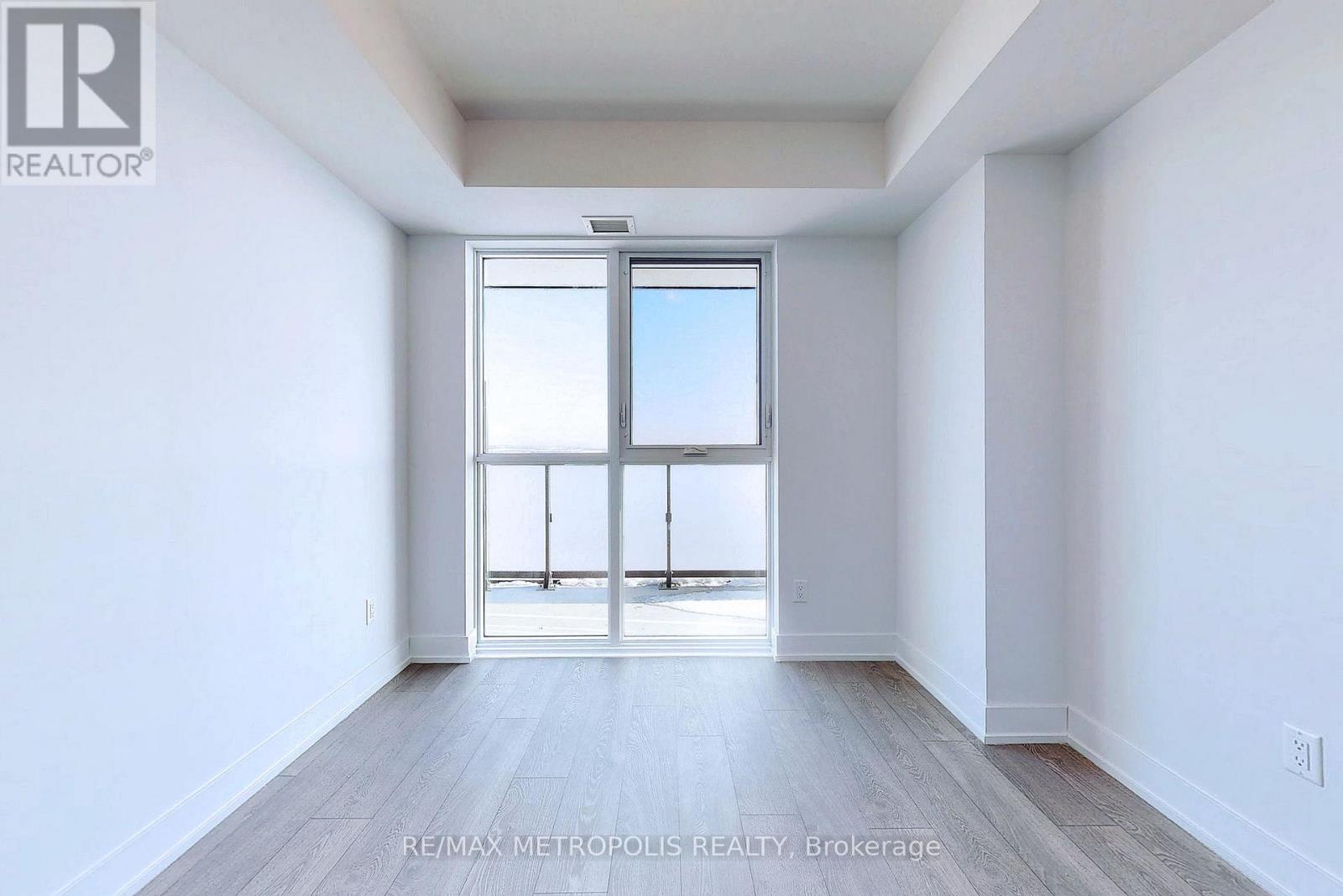 2215 - 2550 Simcoe Street N, Oshawa, Ontario  L1L 0R5 - Photo 11 - E13692954