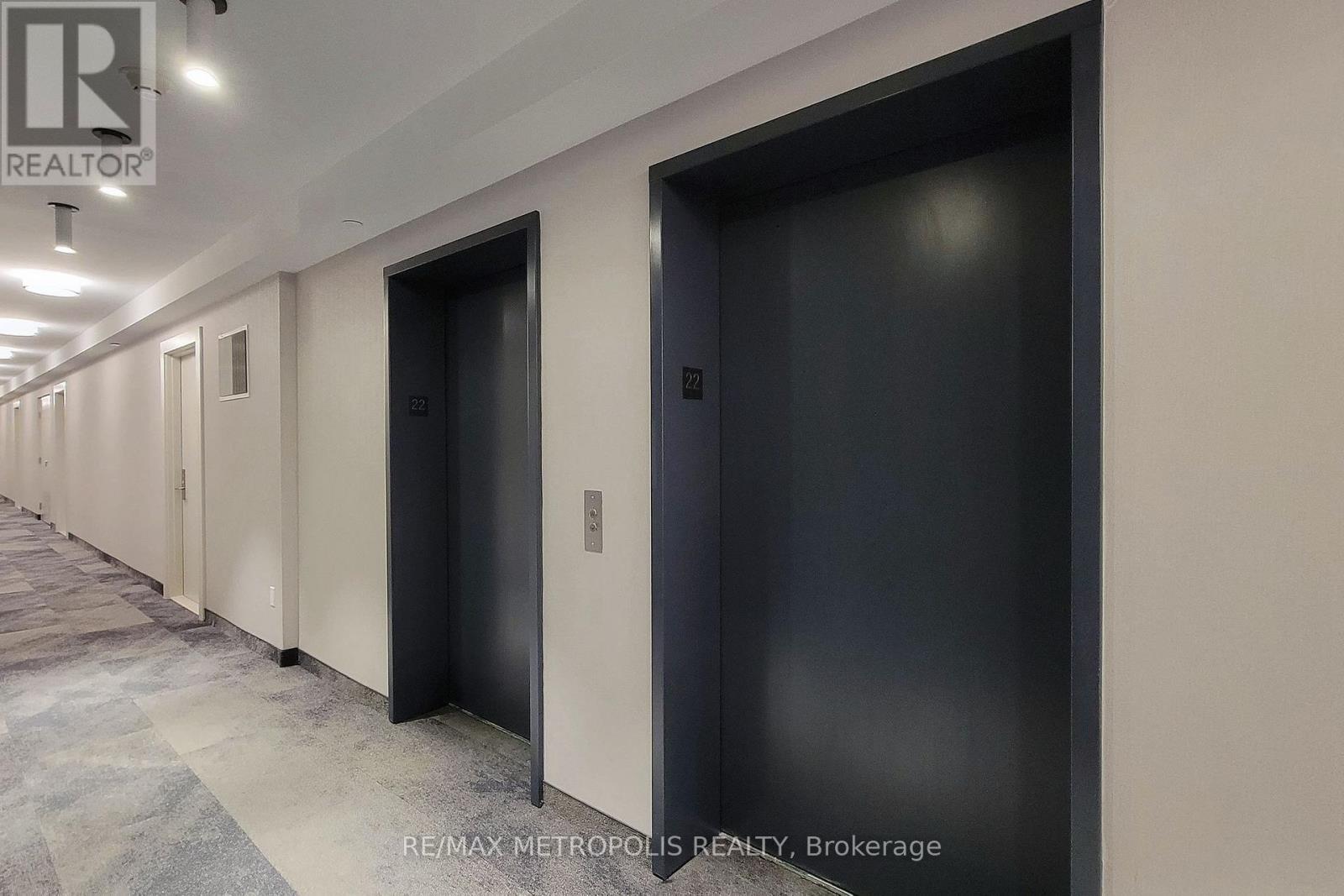 2215 - 2550 Simcoe Street N, Oshawa, Ontario  L1L 0R5 - Photo 2 - E13692954
