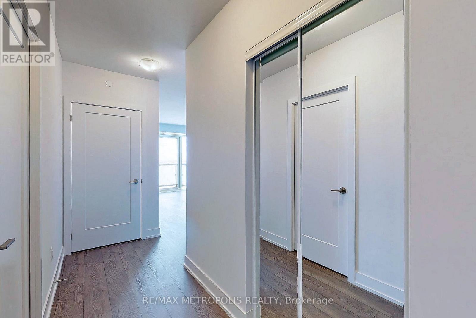 2215 - 2550 Simcoe Street N, Oshawa, Ontario  L1L 0R5 - Photo 5 - E13692954