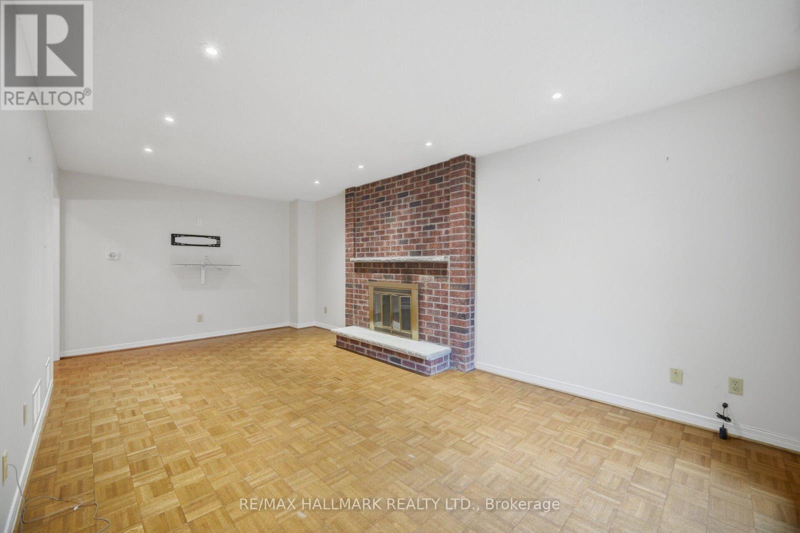 10 Hiram Road, Richmond Hill, Ontario  L4C 9G1 - Photo 17 - N13692810