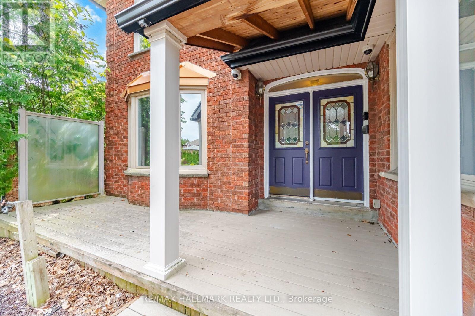10 Hiram Road, Richmond Hill, Ontario  L4C 9G1 - Photo 3 - N13692810