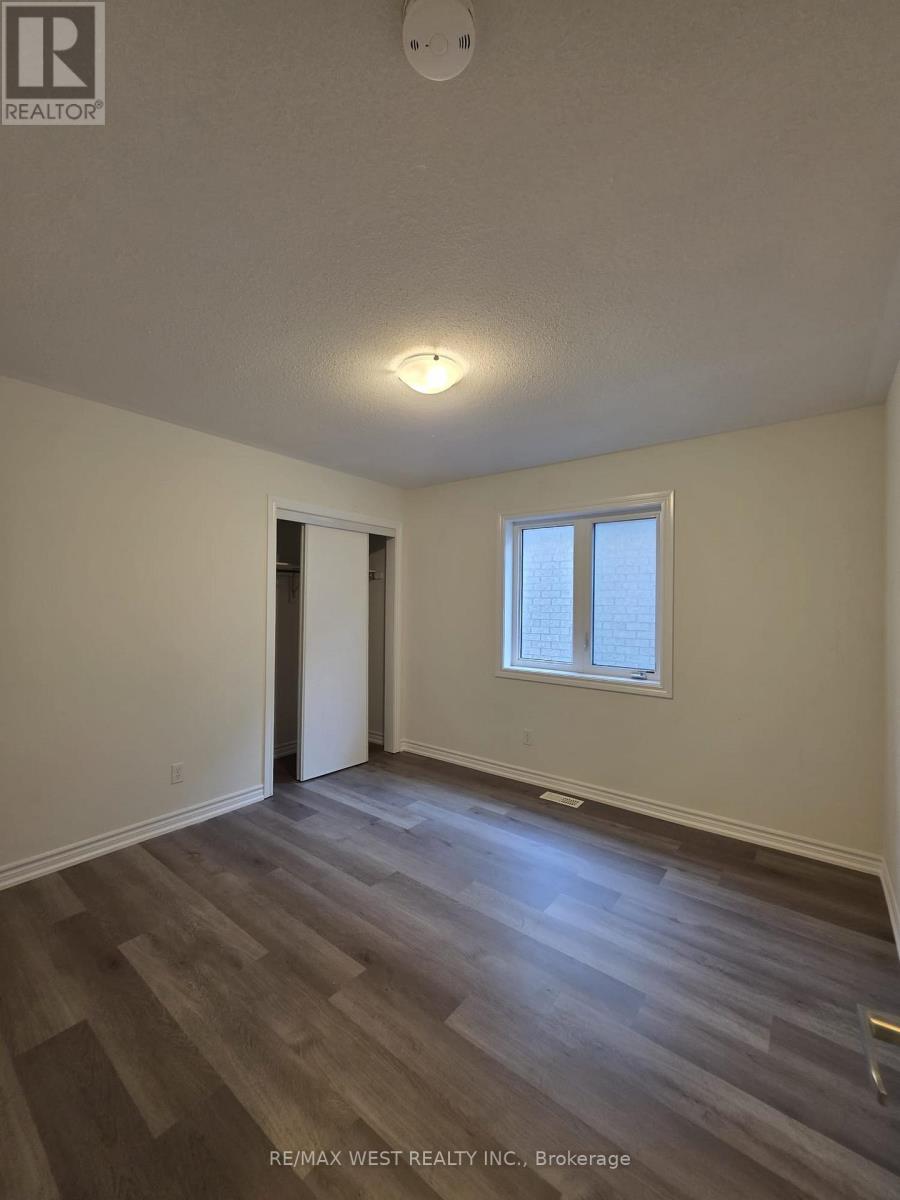 (Main) - 11 Chessington Avenue, East Gwillimbury, Ontario  L9N 0R5 - Photo 15 - N13692944