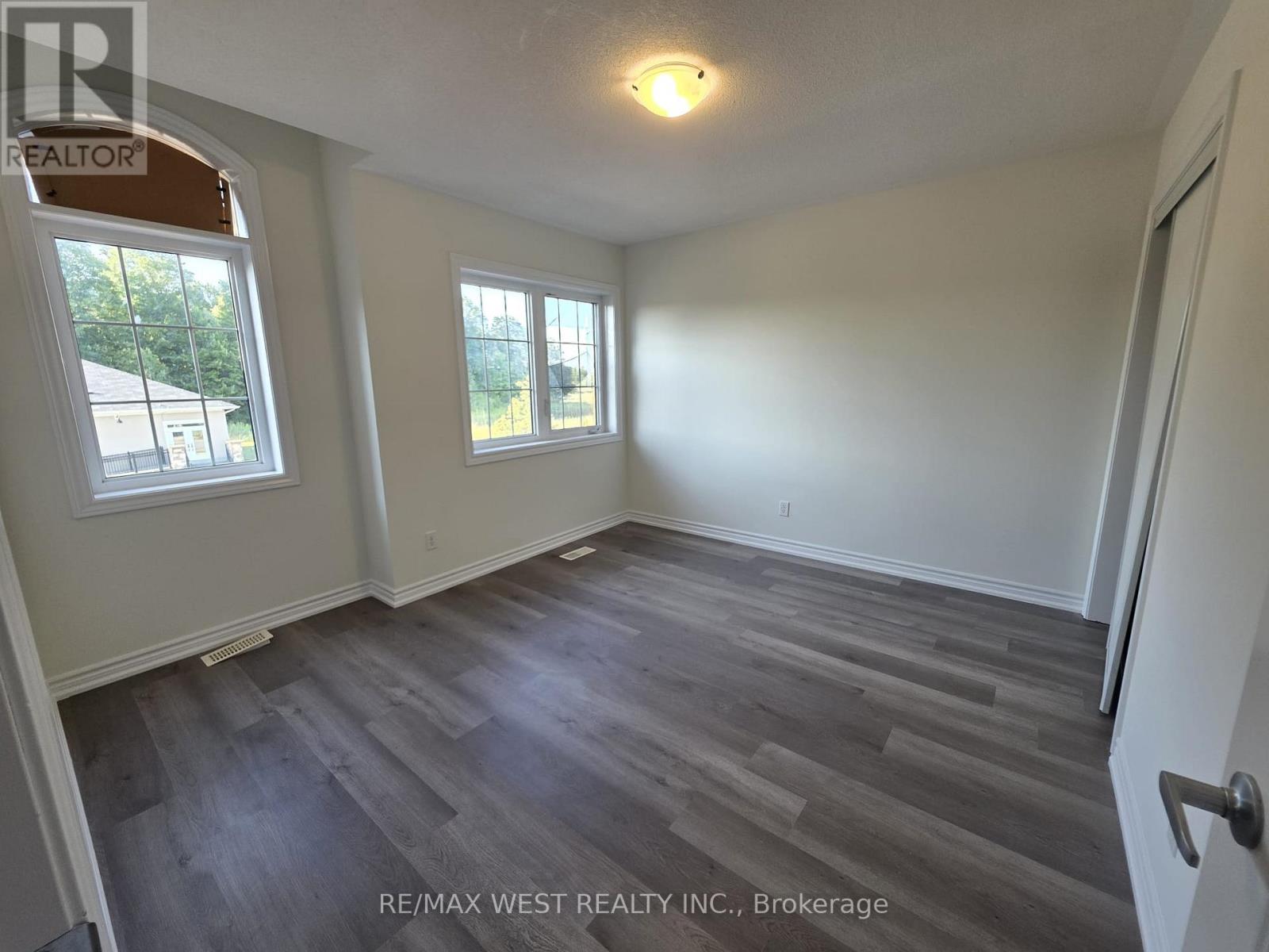 (Main) - 11 Chessington Avenue, East Gwillimbury, Ontario  L9N 0R5 - Photo 17 - N13692944