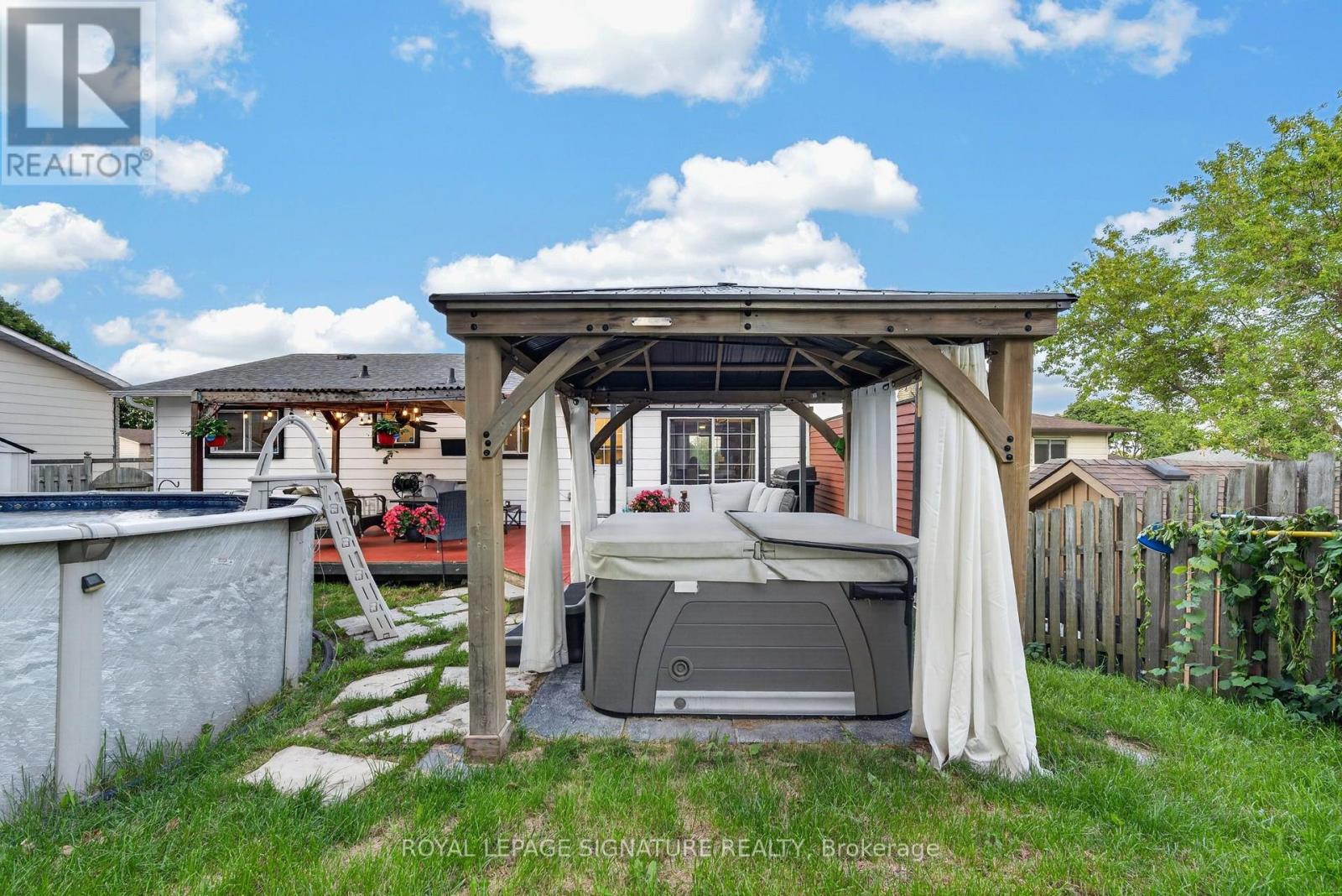 31 Rosalynne Avenue, Clarington, Ontario  L1C 3X7 - Photo 33 - E13600860