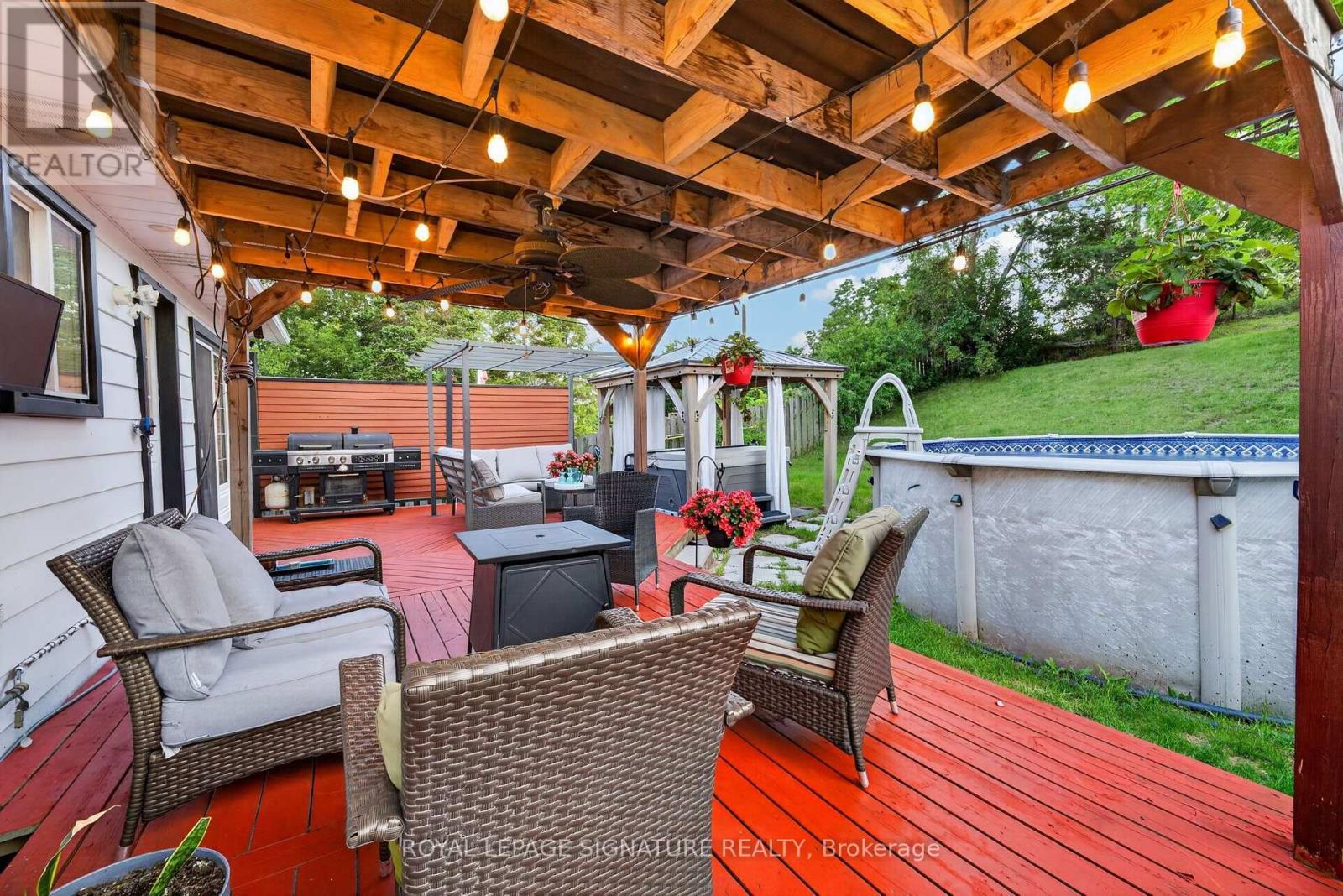 31 Rosalynne Avenue, Clarington, Ontario  L1C 3X7 - Photo 30 - E13600860