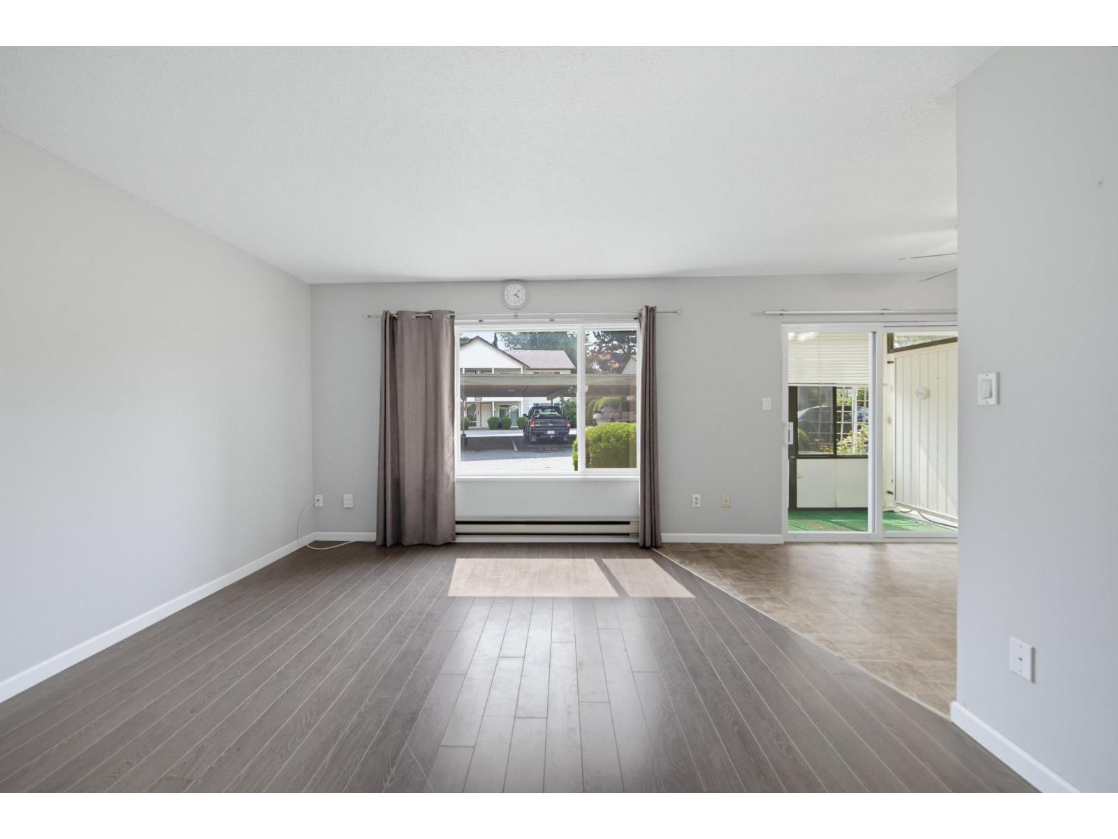 108 2853 W Bourquin Crescent, Abbotsford, British Columbia  V2S 6H6 - Photo 12 - R3156323