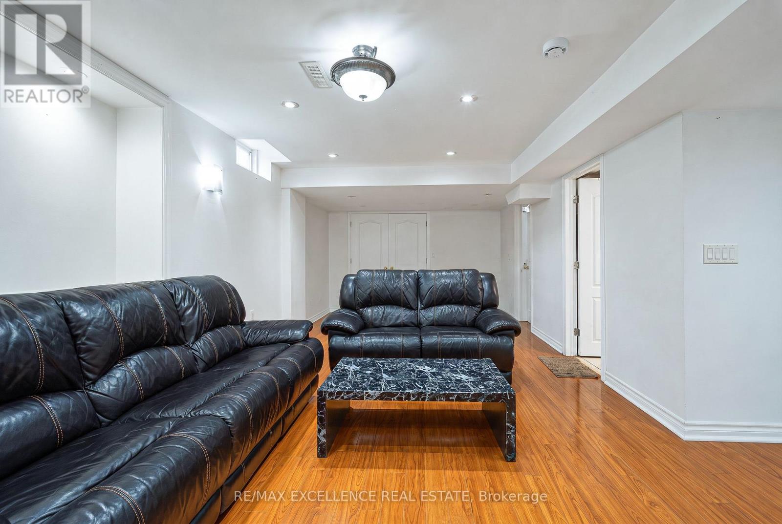 88 Oblate Crescent, Brampton, Ontario  L6Y 0L4 - Photo 24 - W13691356