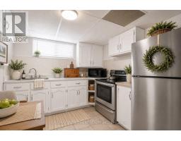 374 UPPER WENTWORTH STREET W, Hamilton, Ontario