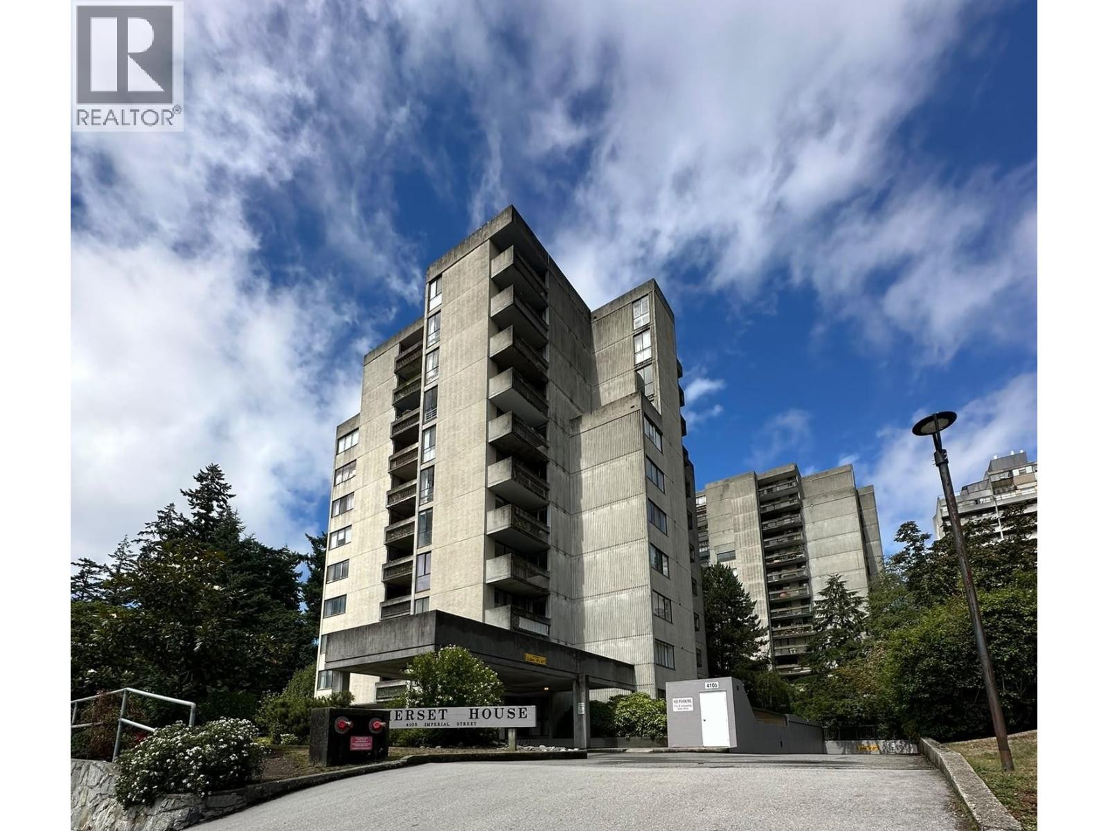 502 4105 Imperial Street, Burnaby, British Columbia  V5J 1A6 - Photo 1 - R3157213