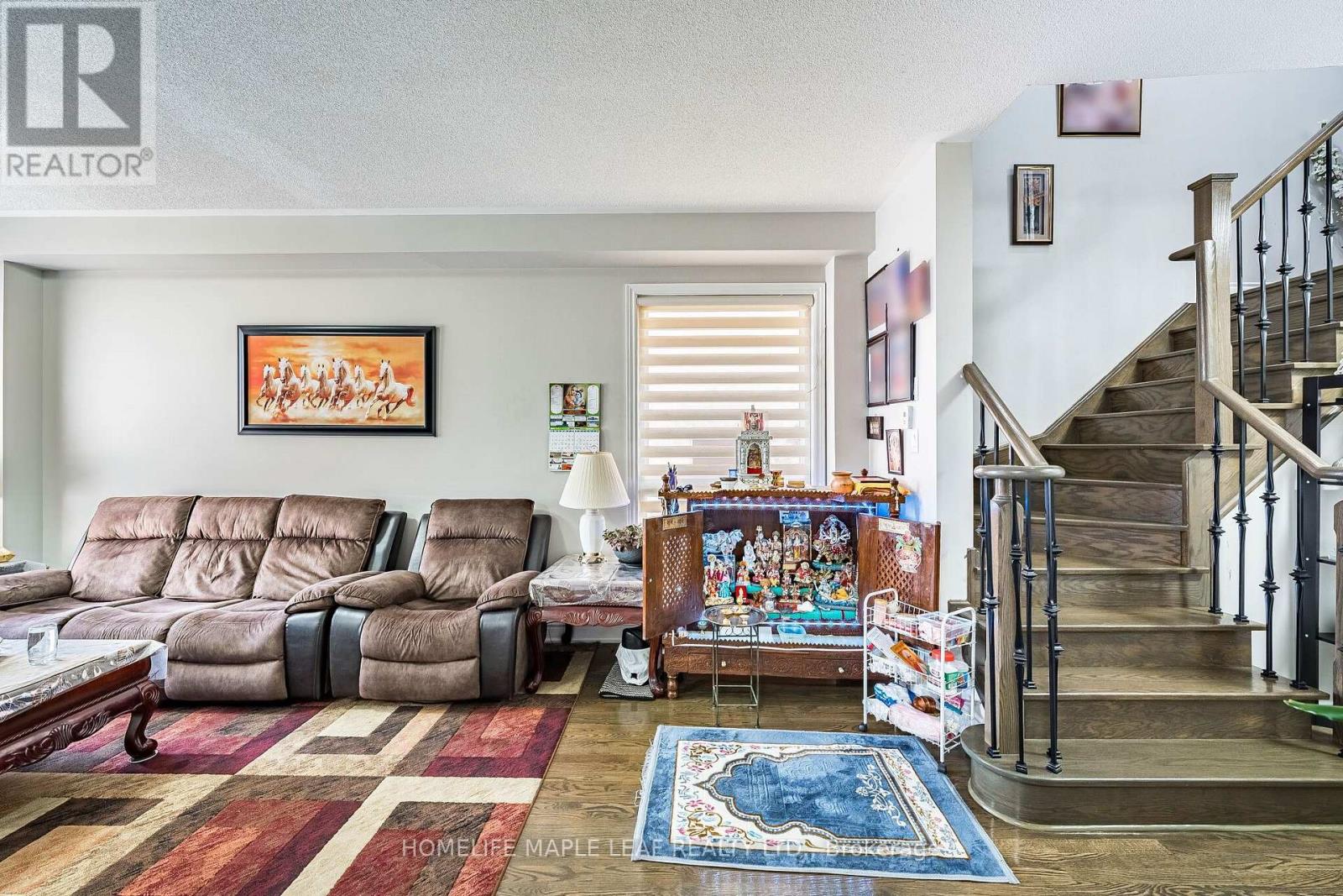 29 Gower Crescent, Brampton, Ontario  L6R 0Y1 - Photo 10 - W13692816