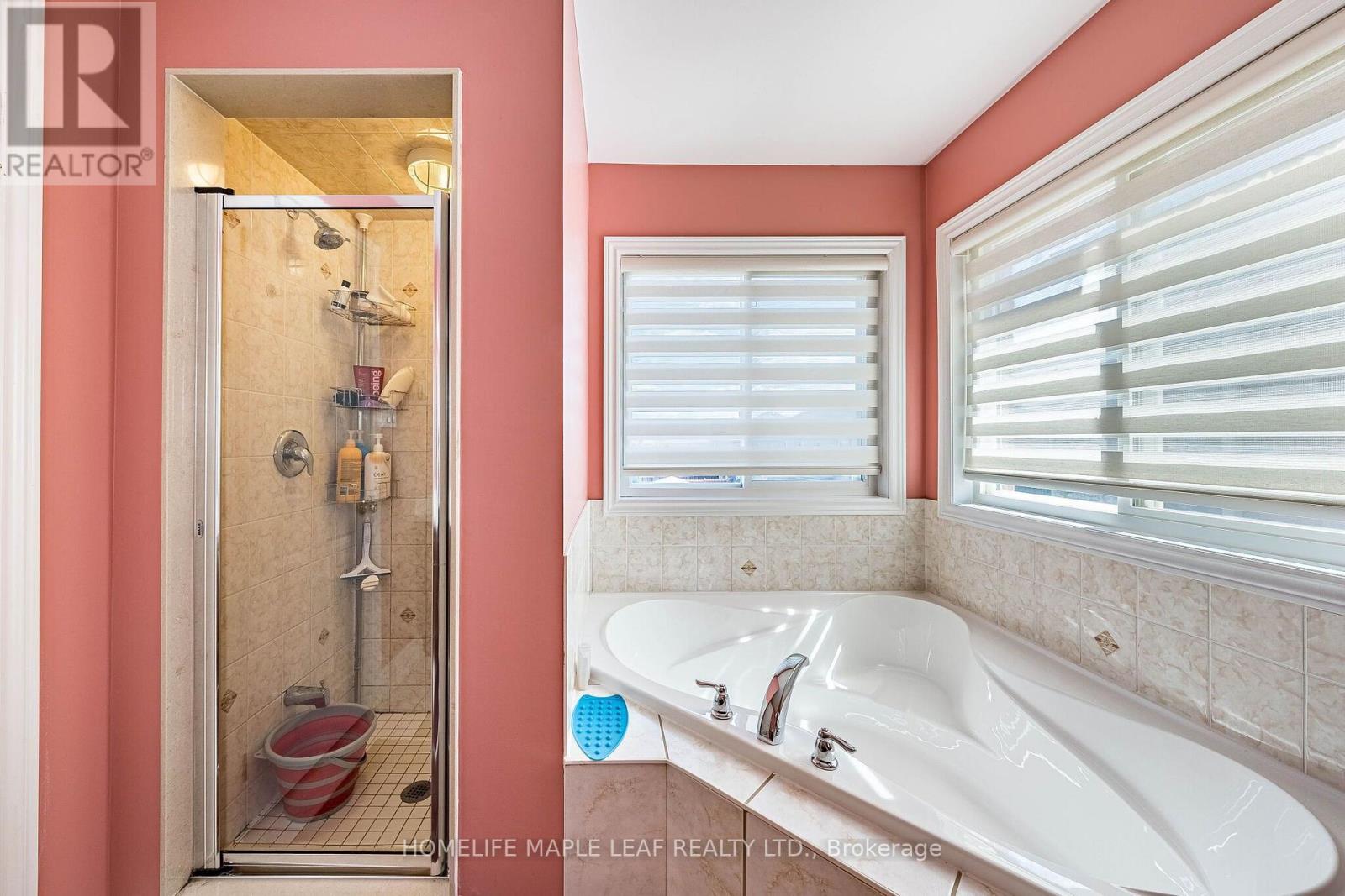 29 Gower Crescent, Brampton, Ontario  L6R 0Y1 - Photo 28 - W13692816