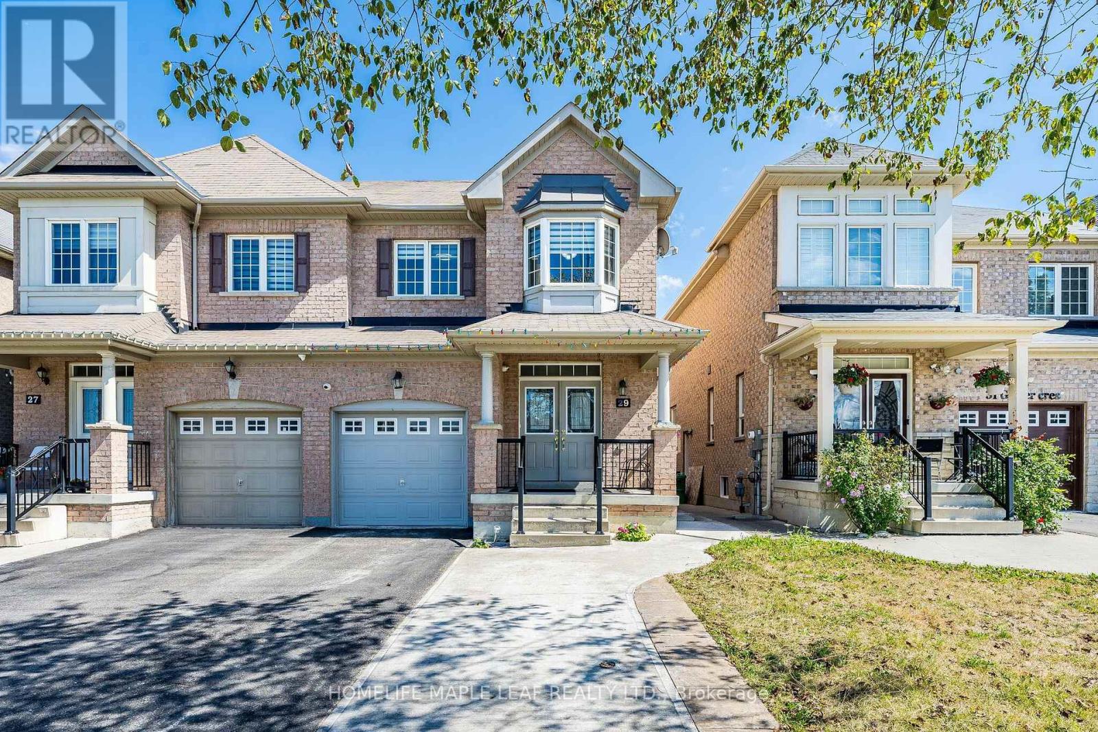 29 Gower Crescent, Brampton, Ontario  L6R 0Y1 - Photo 3 - W13692816