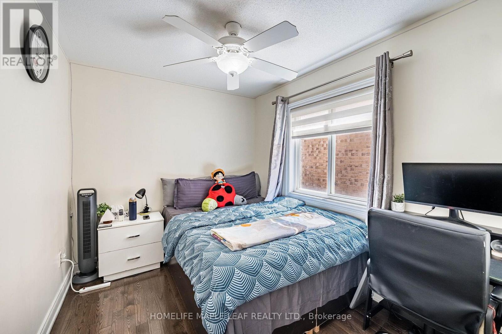 29 Gower Crescent, Brampton, Ontario  L6R 0Y1 - Photo 33 - W13692816