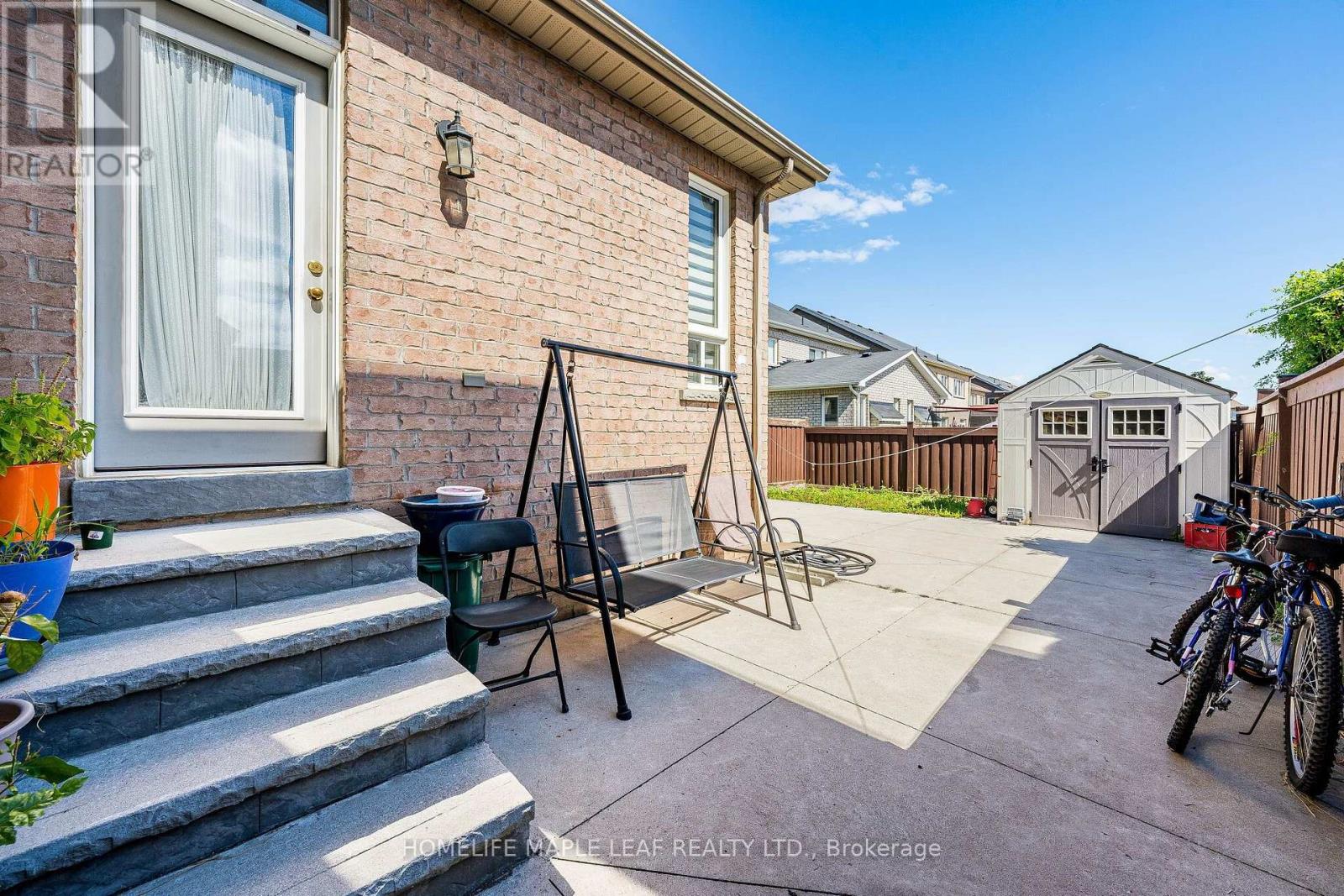 29 Gower Crescent, Brampton, Ontario  L6R 0Y1 - Photo 47 - W13692816