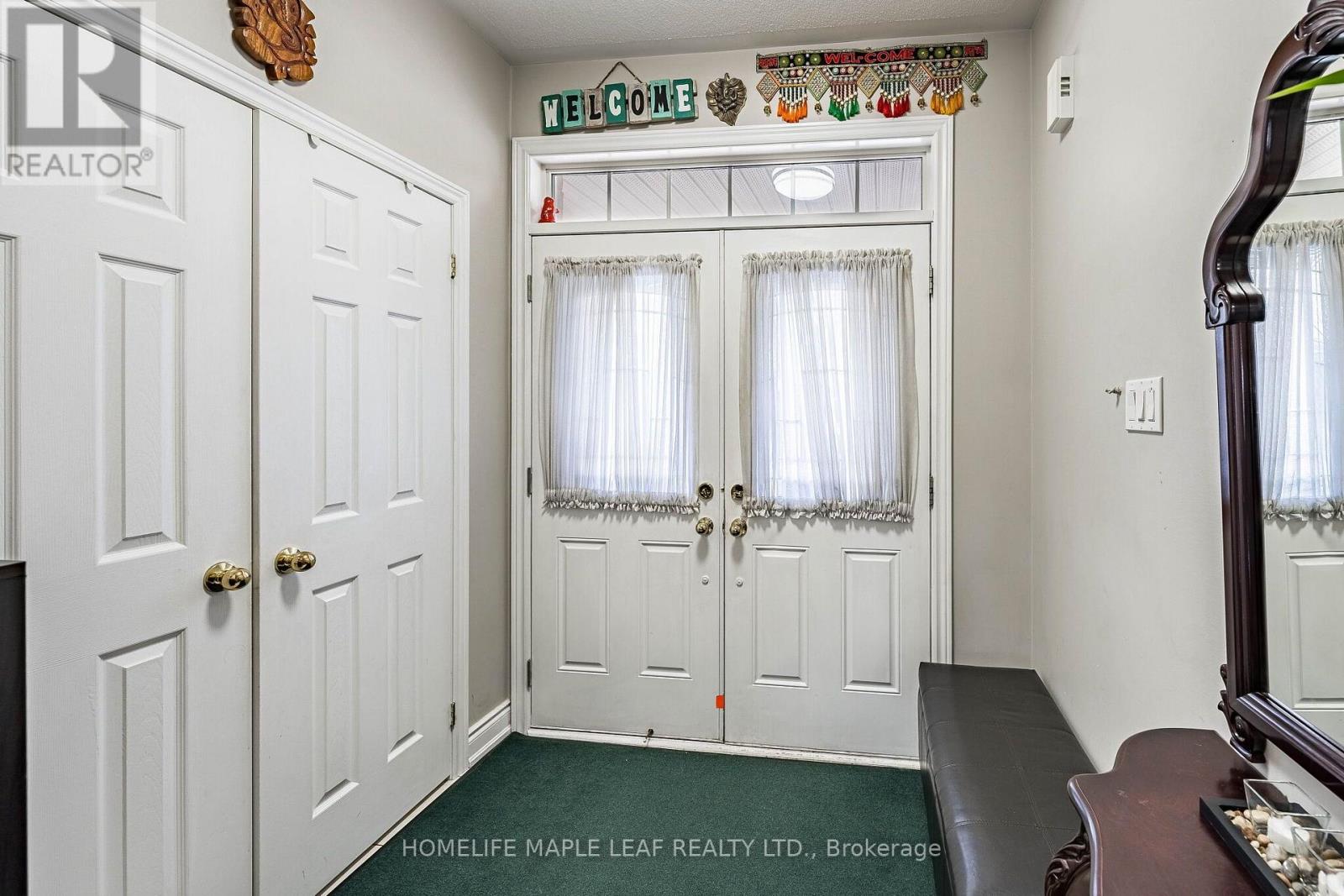 29 Gower Crescent, Brampton, Ontario  L6R 0Y1 - Photo 7 - W13692816