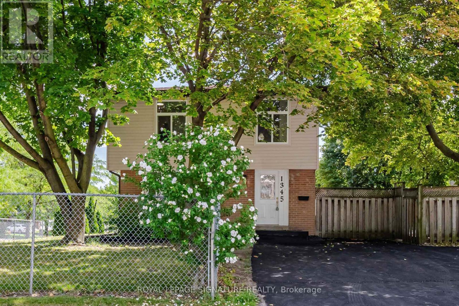 1345 Playford Road, Mississauga, Ontario  L5J 3V9 - Photo 1 - W13692834