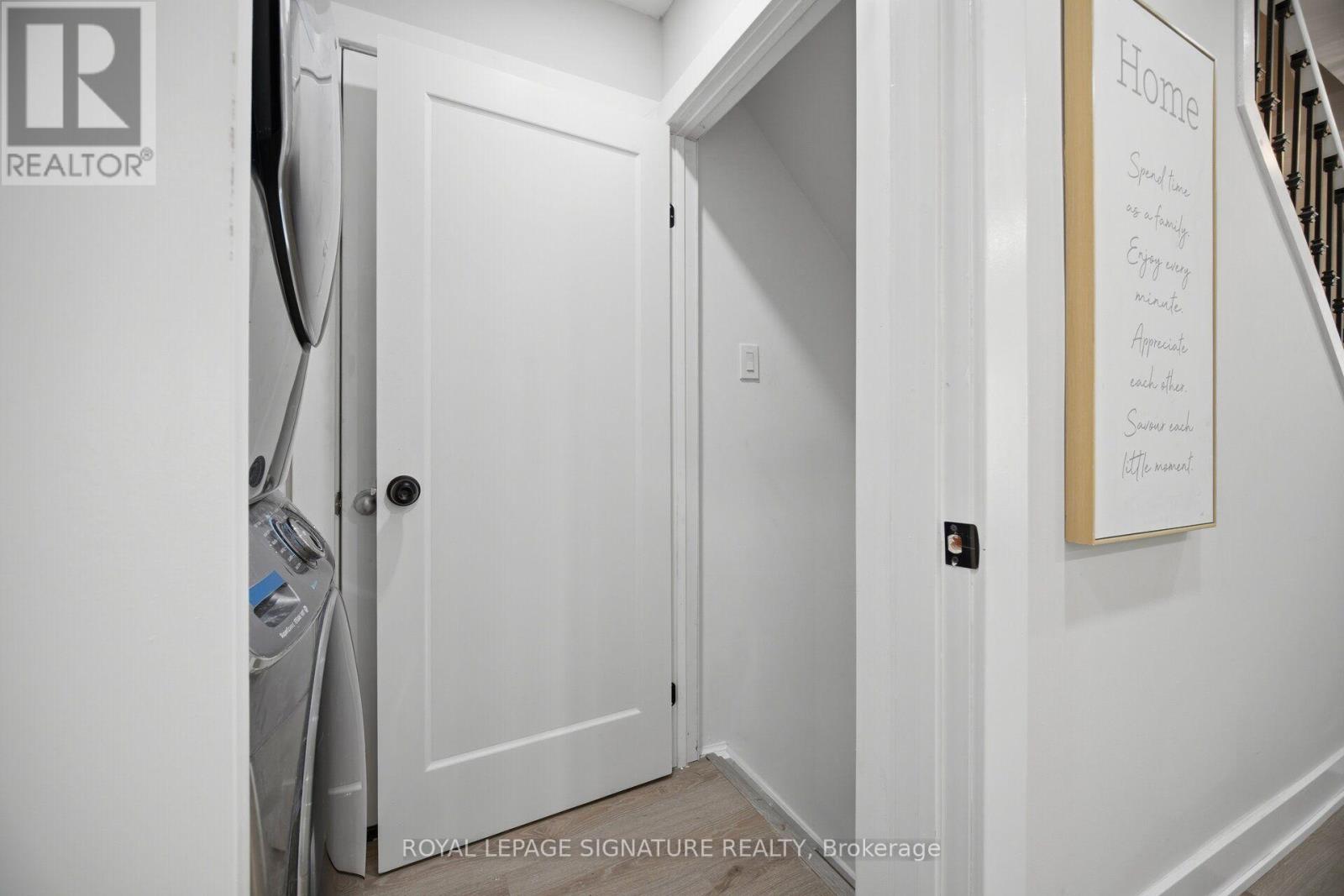 1345 Playford Road, Mississauga, Ontario  L5J 3V9 - Photo 31 - W13692834