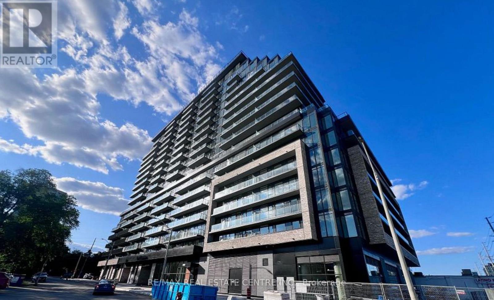 727 - 3009 Novar Road, Mississauga, Ontario  L5B 0P9 - Photo 2 - W13692882
