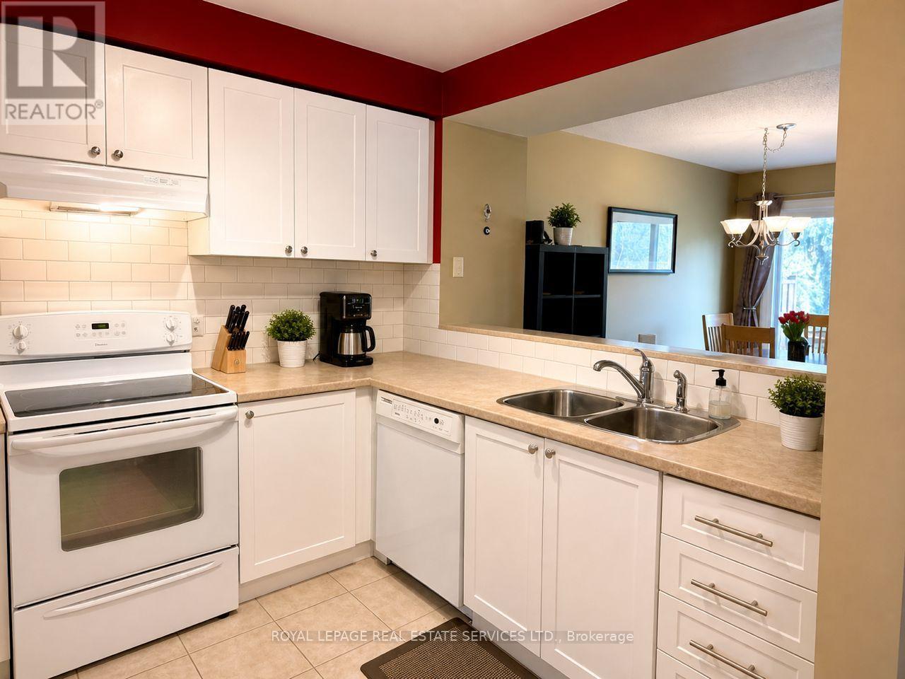 35 - 2920 Headon Forest Drive, Burlington, Ontario  L7M 4H1 - Photo 4 - W13692924