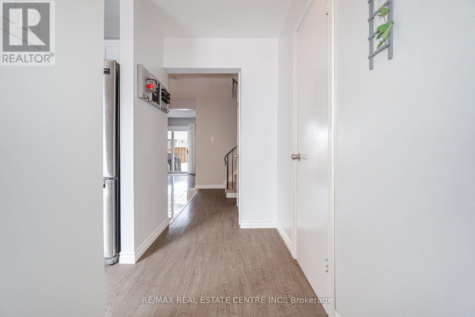 47 - 1020 Central Park Drive, Brampton, Ontario  L6S 3J5 - Photo 4 - W13692932