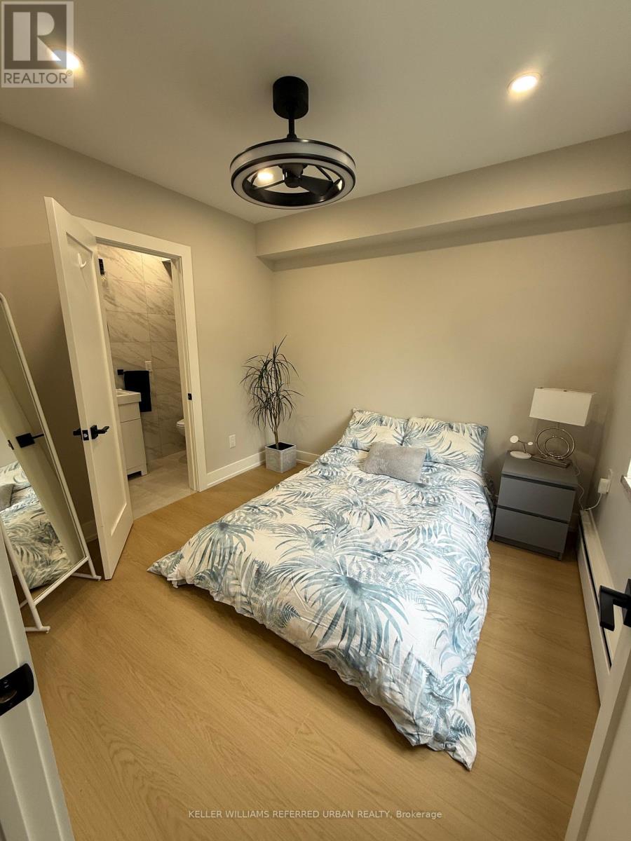 6 - 27 Cannon Road, Toronto, Ontario  M8Y 1R8 - Photo 10 - W13692936