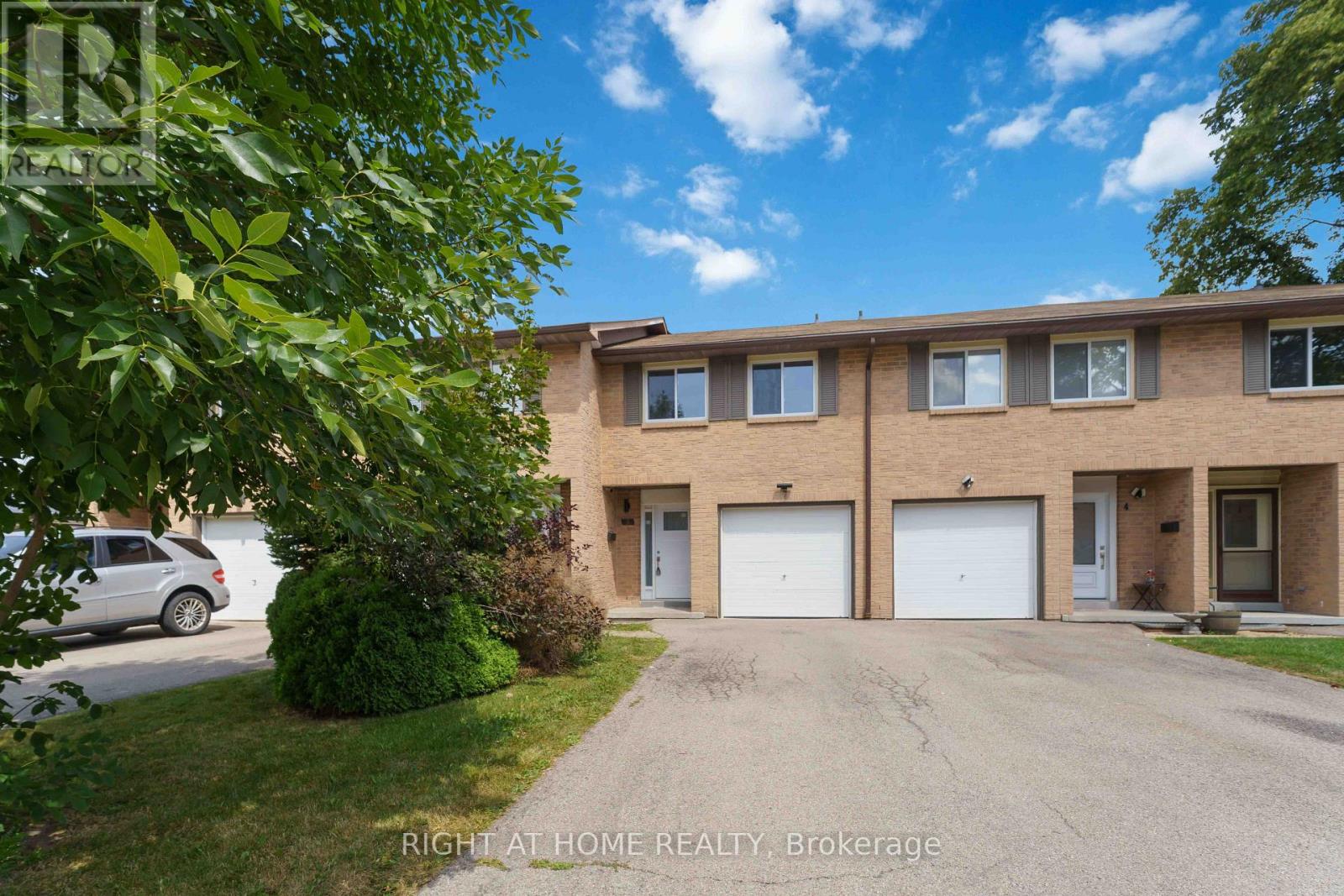 3 - 66 SUMMERCREST DRIVE, Hamilton, Ontario