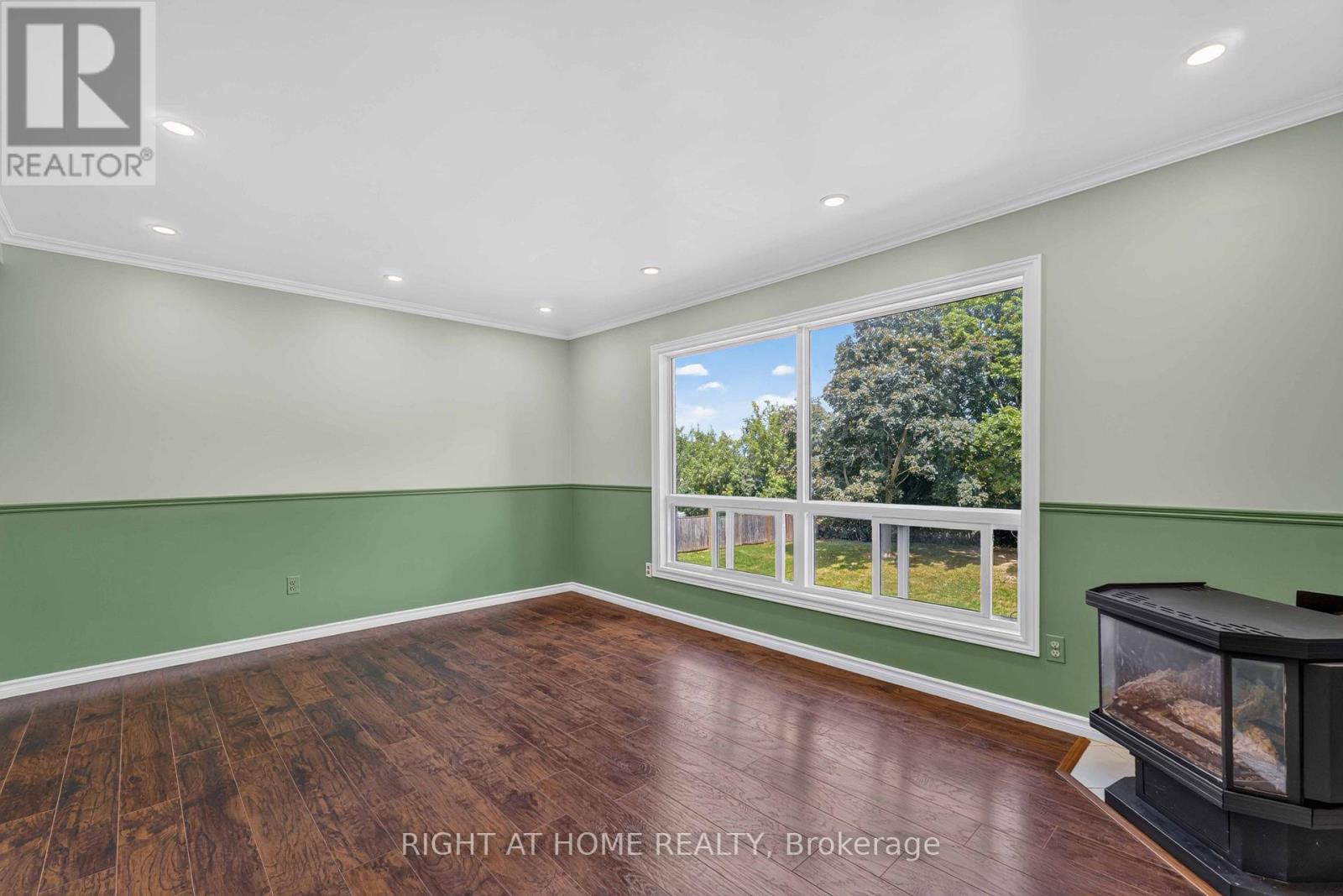 3 - 66 Summercrest Drive, Hamilton, Ontario  L8K 6M6 - Photo 5 - X13692846